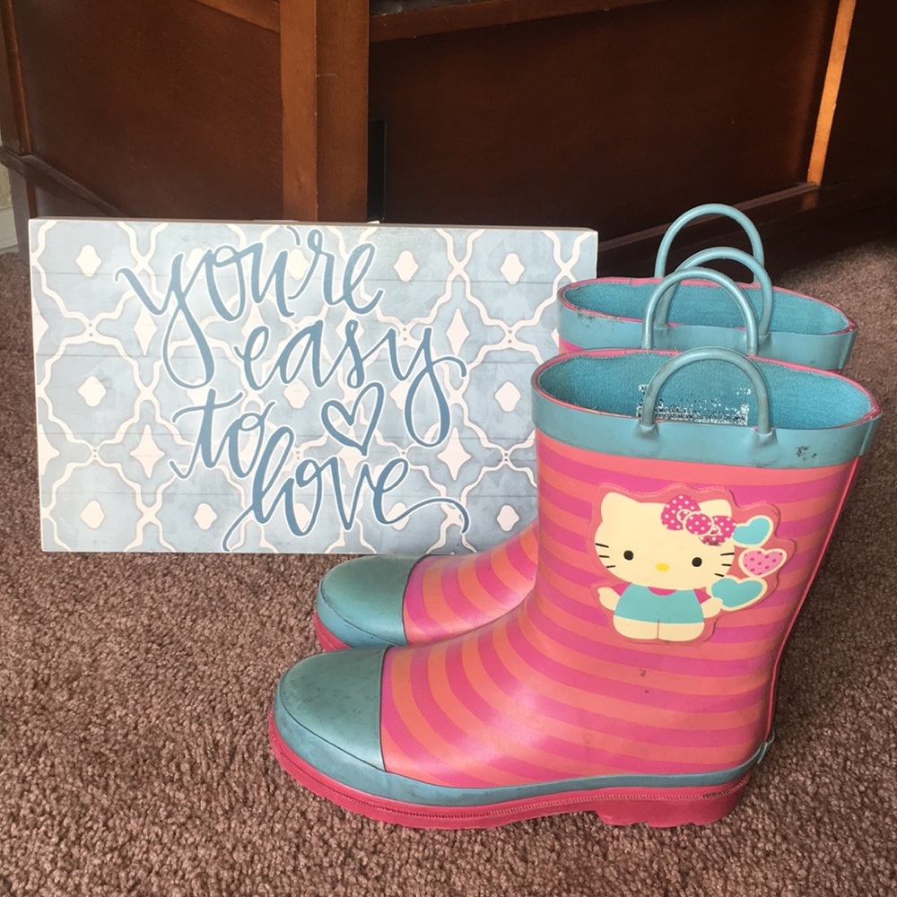 Hello kitty rain boots